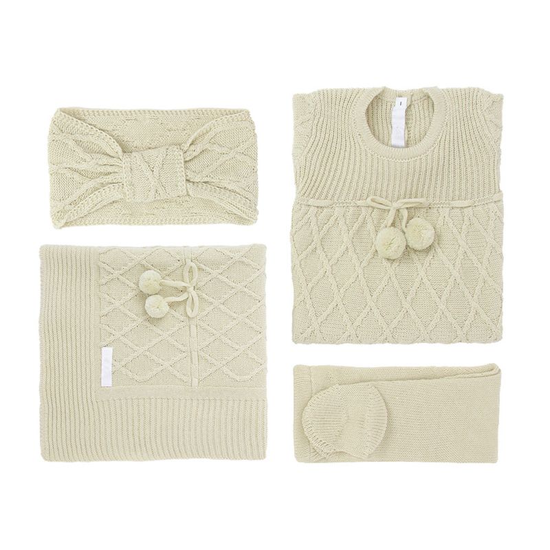 50670004_1195_9-SAIDA-DE-MATERNIDADE-FEMININA-COM-MANTA-EM-TRICOT-COM-LACO-DE-POMPOM