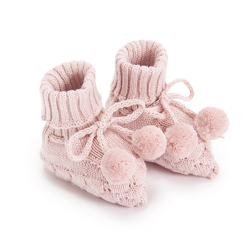 50540207_1048_5-SAIDA-DE-MATERNIDADE-EM-TRICOT-COM-CAPUZ-E-SAPATINHO