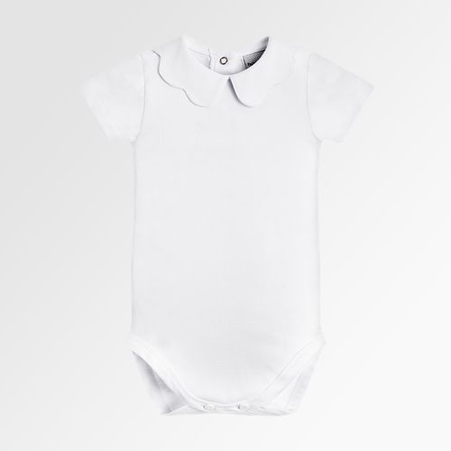 Body de Bebê Feminina Manga Curta Piquet Pima Gola Flor - BRANCO