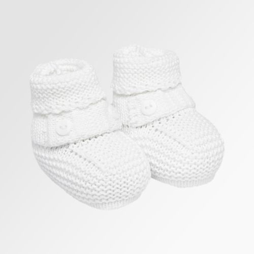 Sapatinho de Tricot Bebê Masculino com Botão - BRANCO