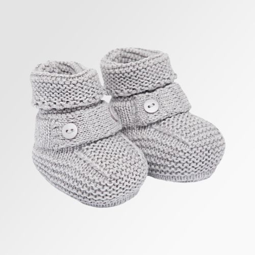 Sapatinho de Tricot Bebê Masculino com Botão - CINZA M.GRIS