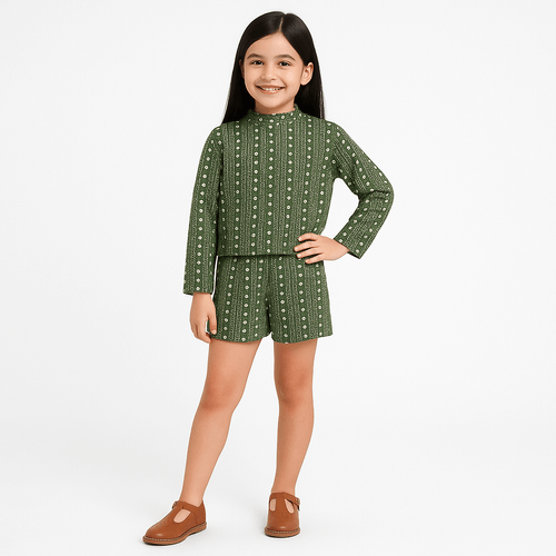 Conjunto Infantil Feminino Casaco e Shorts Veludo com Bordados - VERDE