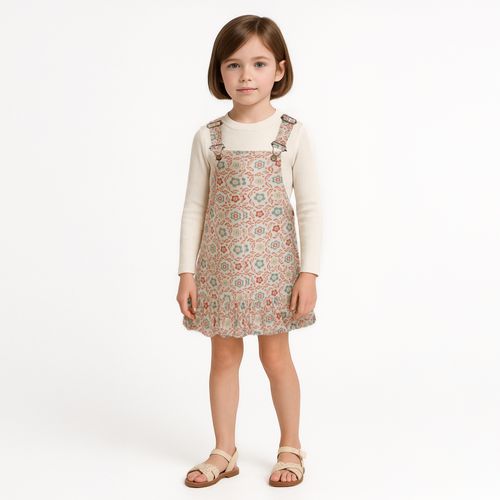 Jardineira Infantil Feminina Veludo Estampada - OFF WHITE