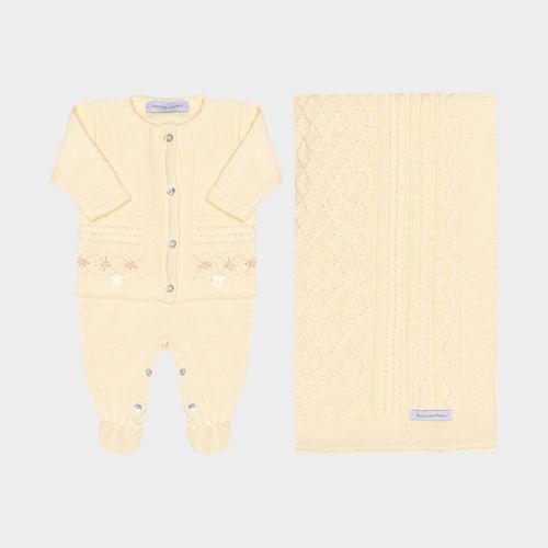 Saída Maternidade Feminina Tricot Trança Bordado com Manta, Jardineira e Casaco - AMARELO PÓ